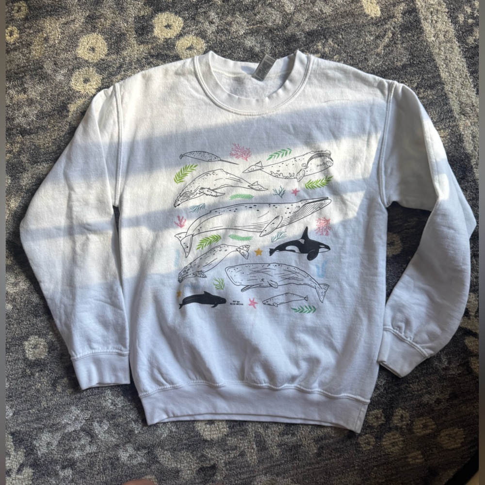 White American Cetacean Society Whale and Dolphin Print Rena Ortega Sweater